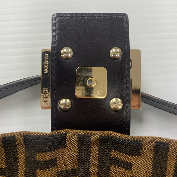AUTHENTIC FENDI ZUCCA CLASSIC BAGUETTE - Picture 8 of 14